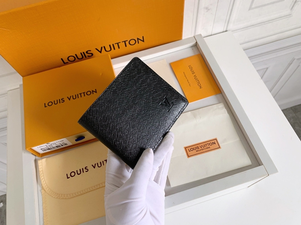 LVコピーウォレット側面デザイン